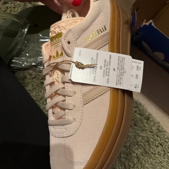 adidas Gazelle Bold J Black Low-Top Sneakers - Picture 3 of 4